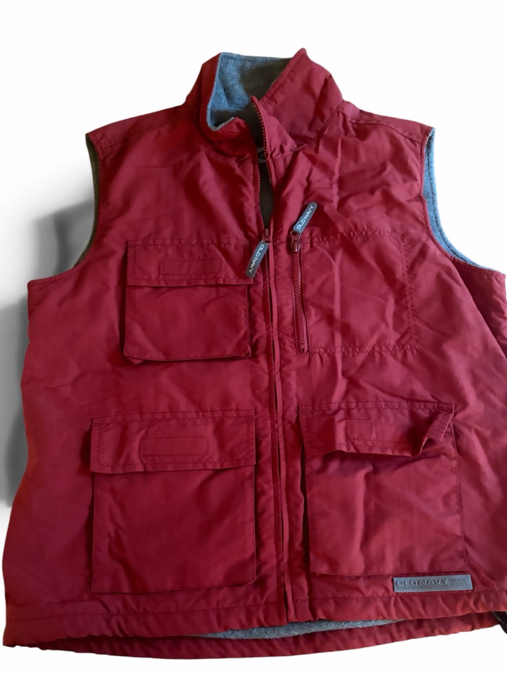Old Navy Men's Crimson Quilted Utility Vest vintage